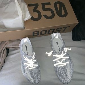 Adida yeezy v2 static